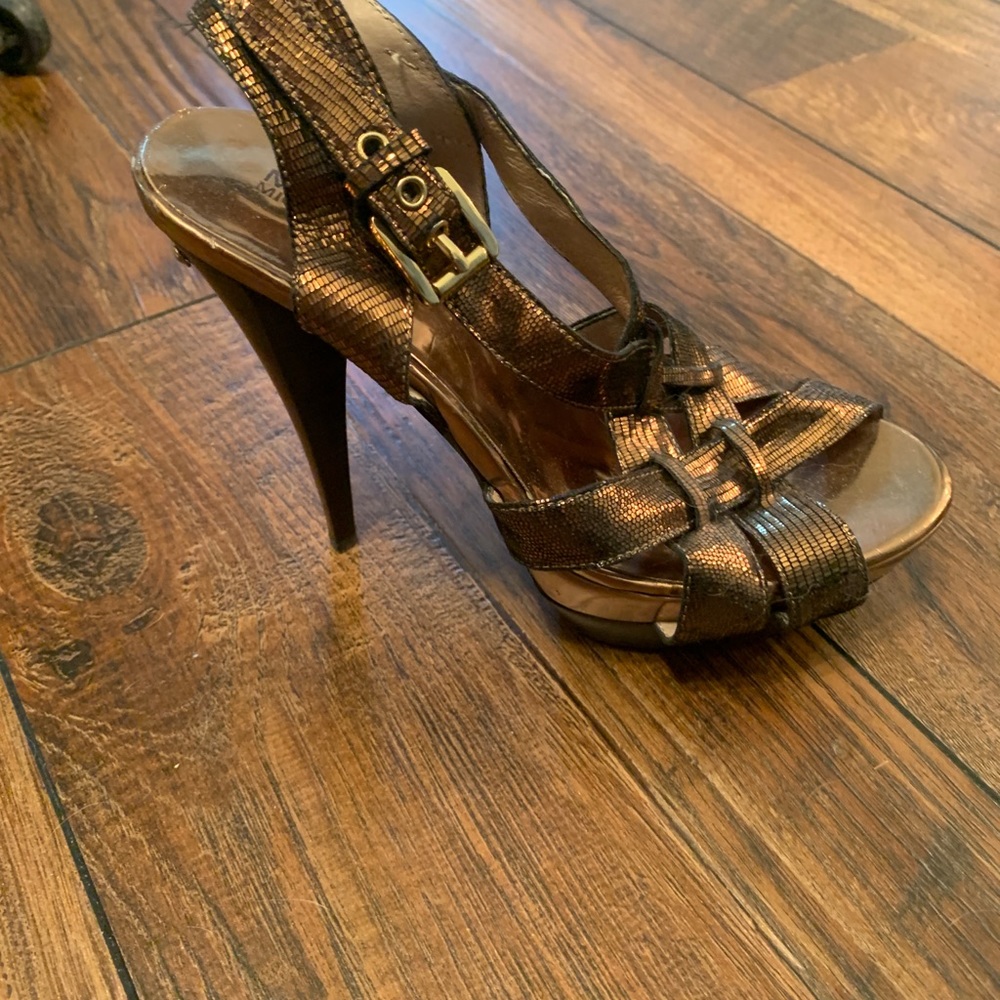 Bronze heels